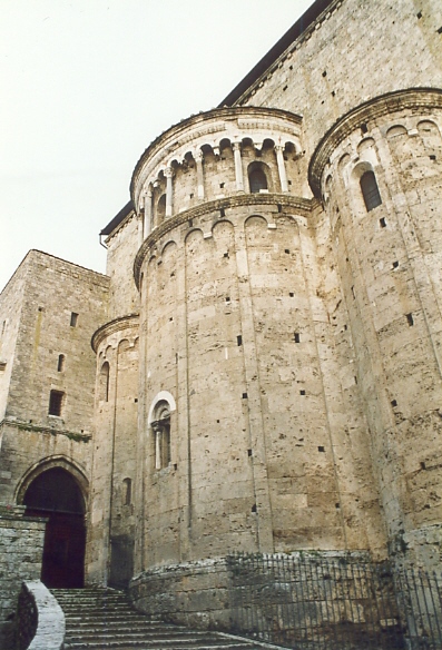 Anagni-Absidi della Cattedrale.jpg