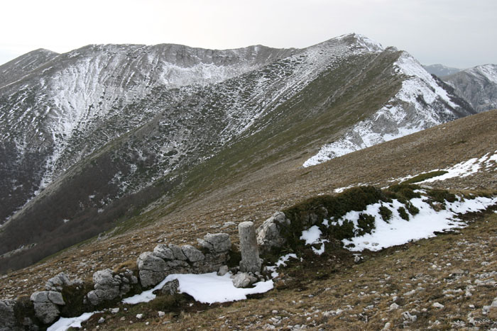 monte pratiglio cippo.jpg