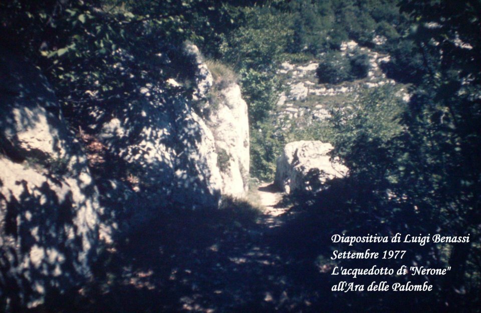 Vecchie dia 1977-Acquedotto Nerone 02 x.jpg